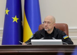 На рахунках бригад залишається до 20 млрд на потреби фронту – Шмигаль