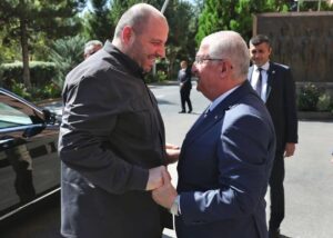 Умєров проводить переговори у Туреччині
