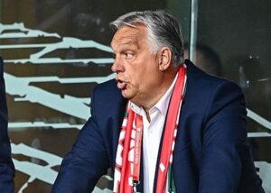 Орбан заявив про "поділ України на три частини"
