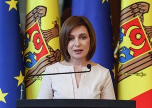Партія Санду перед виборами в Молдові поступається проросійській політсилі