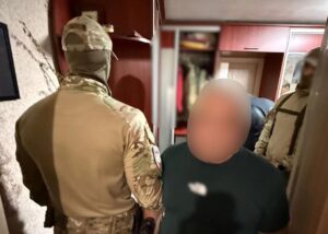 Вбивство біля сміттєвого контейнера на Київщині: затримано підозрюваного
