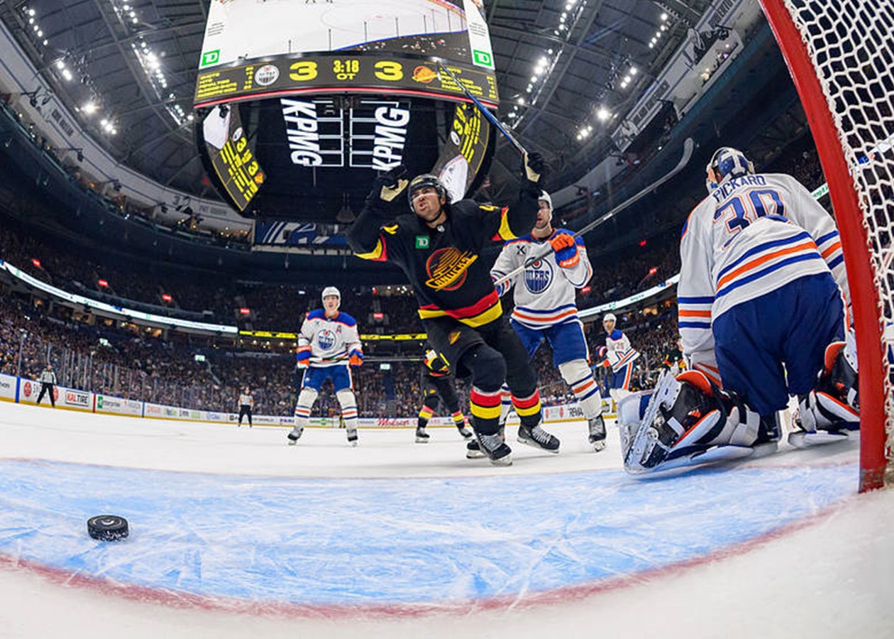 НХЛ: Ванкувер і Калгарі святкують перемоги