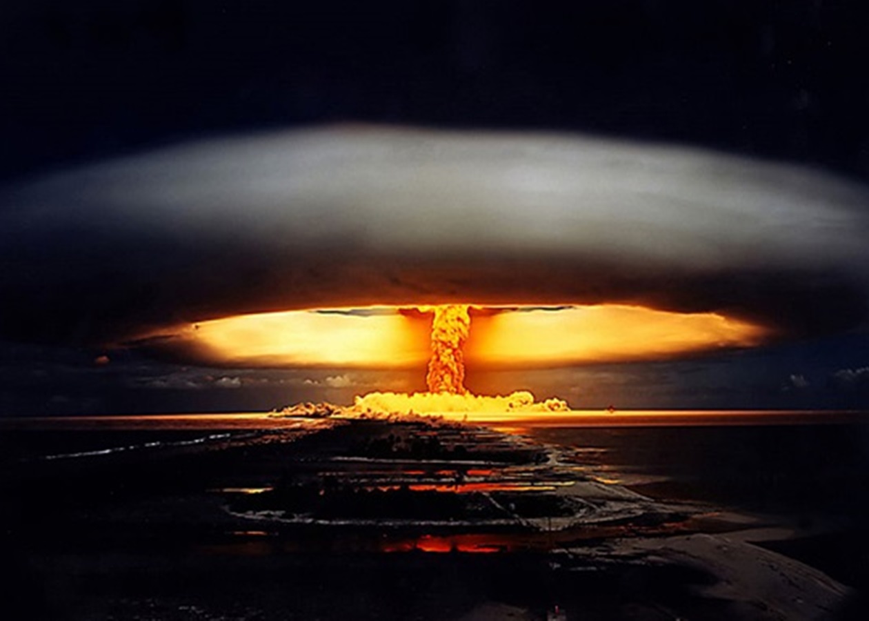 Чи справді світ на межі Карибської кризи-2: хто нагнітає істерику