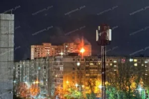 У Волгограді російське ППО поцілило у багатоповерхівку