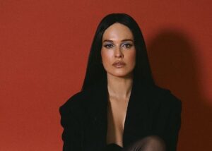 Даша Астаф’єва пояснила, чому не планує весілля під час війни