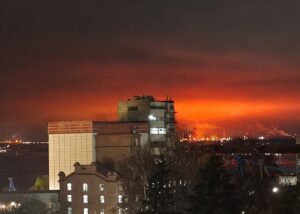 Дрони атакували НПЗ у Саратові