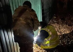 У Житомирі 15-річна дівчина залишила новонароджену дитину біля смітника