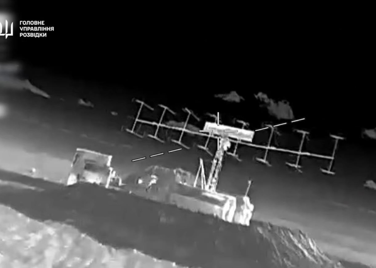 Бійці ГУР знищили вертоліт і низку РЛС в Криму