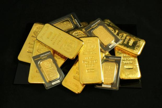 Ловить момент? Китай у листопаді купив російського золота на майже мільярд доларів