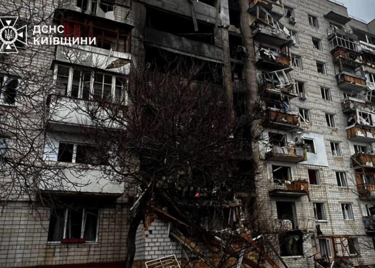 У Вишгороді показали наслідки атаки "шахедів"