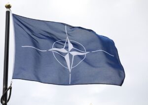 У НАТО є "план Б", якщо мирні зусилля проваляться