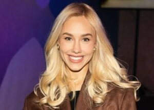 Даша Квіткова розповіла, чи ревнує її наречений до Нікіти Добриніна