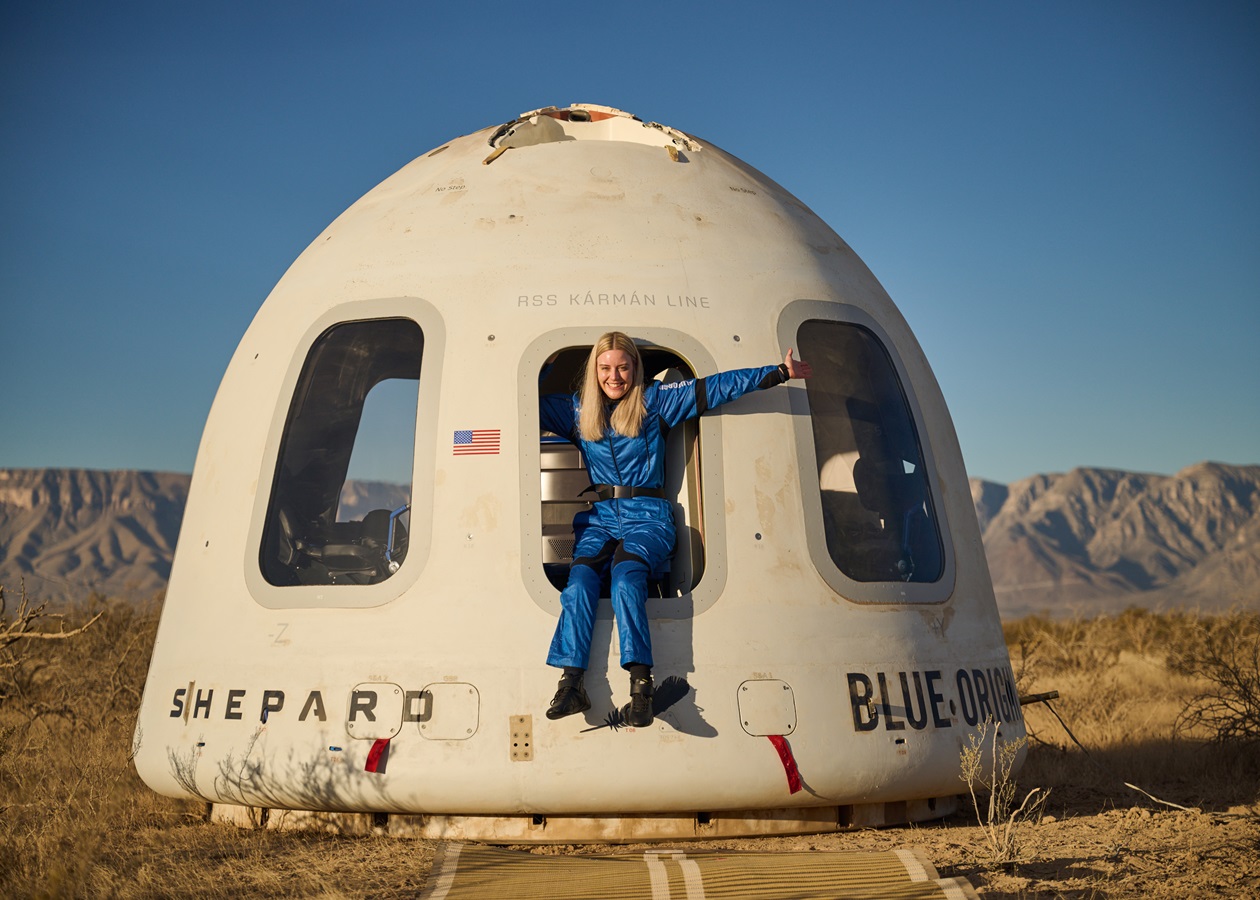 Blue Origin вперше відправили в космос людину на колісному кріслі