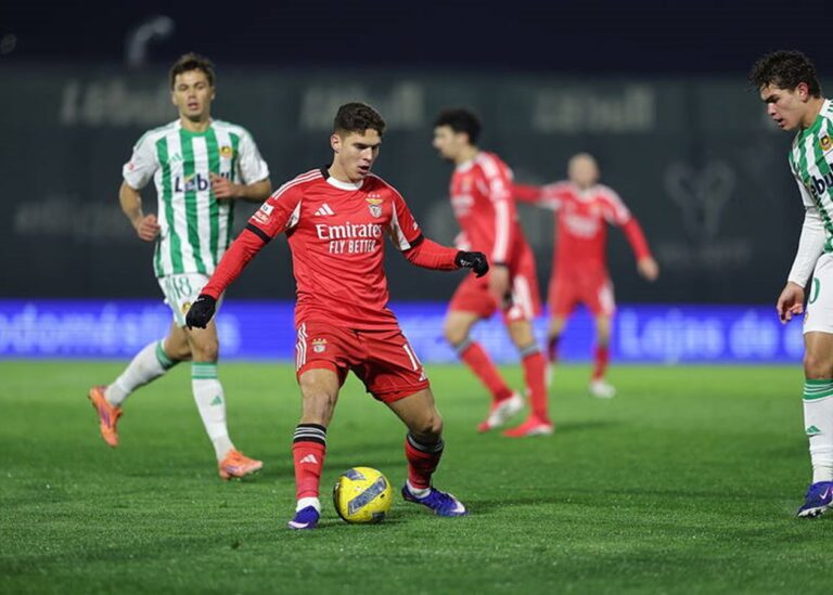 Гольовий внесок Судакова приніс Бенфіці перемогу над Ріу Аве