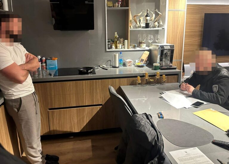 У ДШВ в майора-"мандрівника" знайшли мільйонні активи