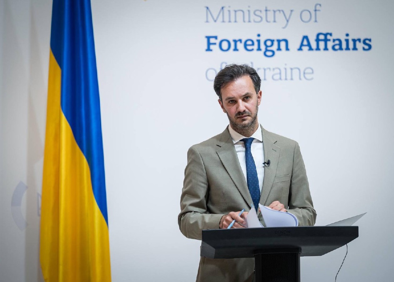 МЗС зреагувало на дозвіл росіянці нести табличку "Україна" на Олімпіаді