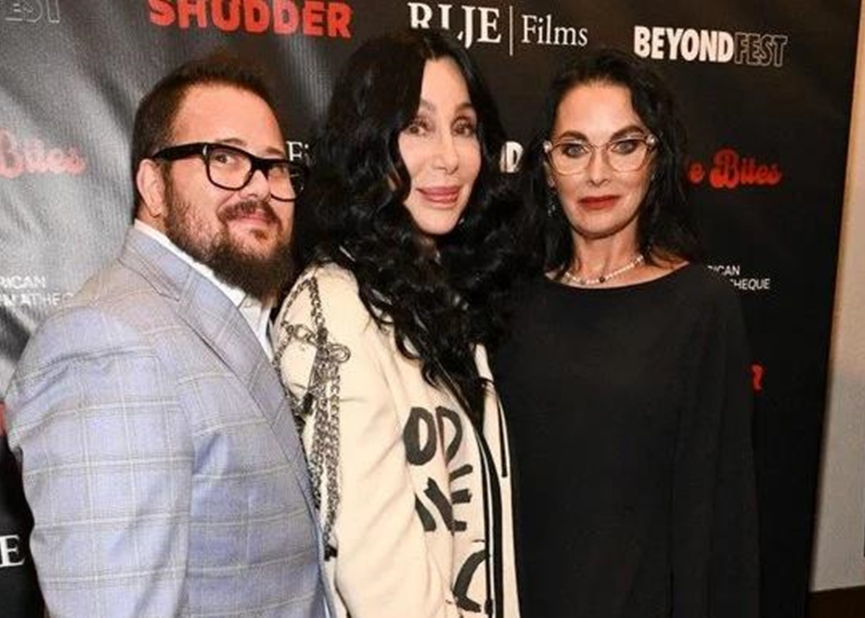 Шер одружила сина, який змінив стать