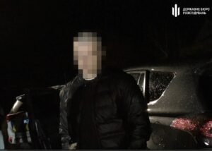 Зі зброєю "визволяв" мобілізованого друга: нацгвардійцю загрожує до 8 років