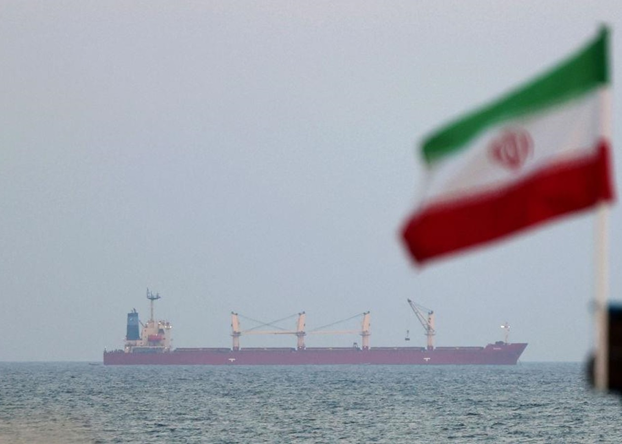 В Ормузькій протоці атаковано три кораблі - ЗМІ