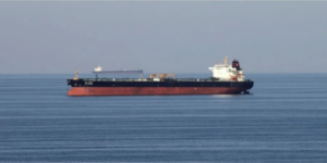 ​Санкції США проти російської нафти знову почали діяти, – Politico