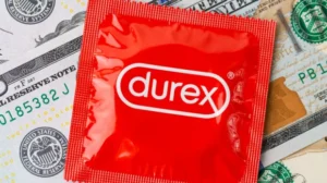 Несподіваний наслідок: Найбільший виробник презервативів у світі може підняти ціни на 20-30% через війну в Ірані