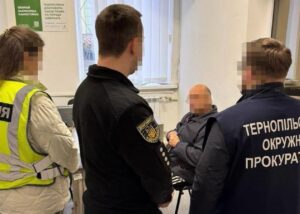 У Тернополі чоловіка підозрюють у зґвалтуванні хлопчика