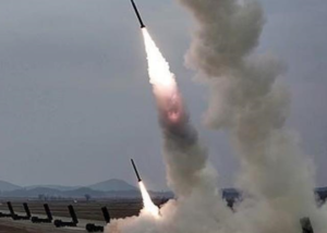 Північна Корея запустила низку балістичних ракет