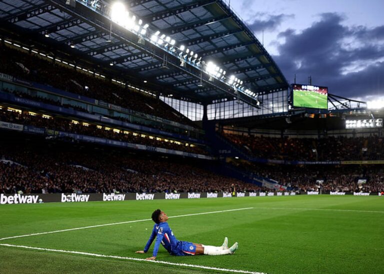 Челсі може увійти в історію з негативного боку