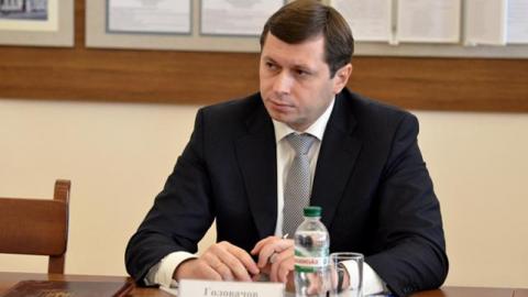 Вілла за €4 млн та паспорт Кіпру: суддя Ярослав Головачов «зачищає» мережу від згадок про свої статки