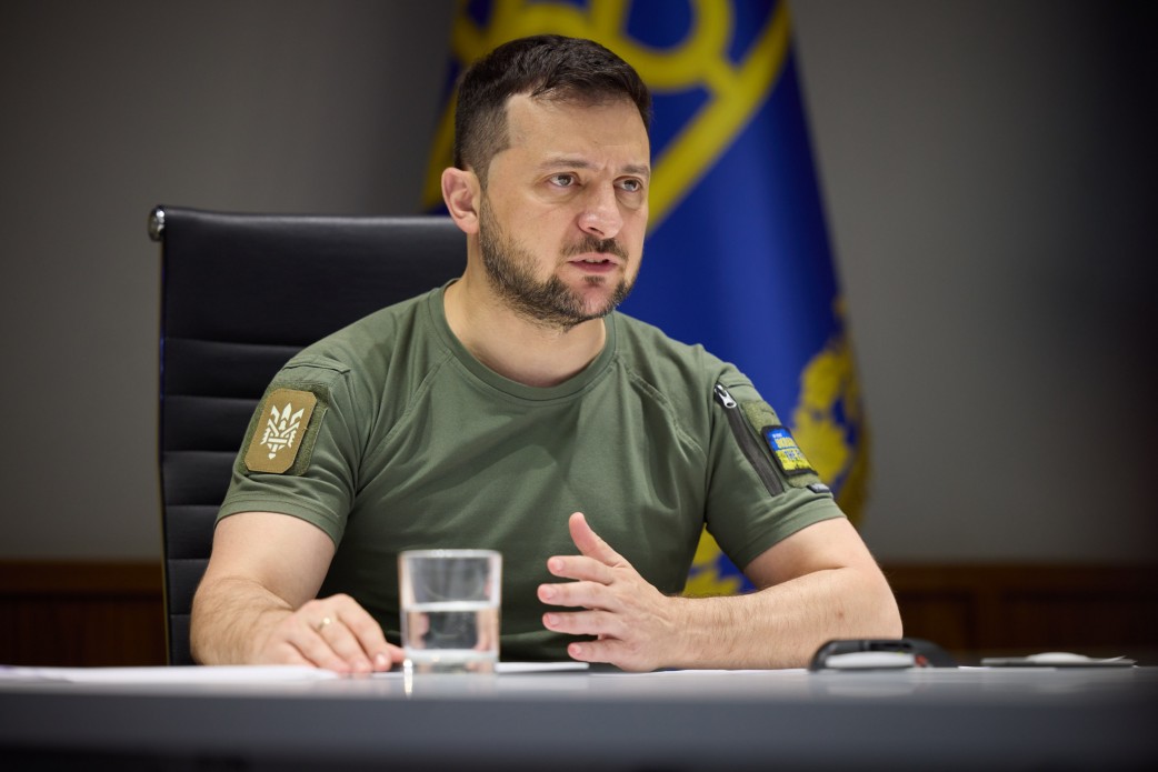 Зеленський терміново зібрав Ставку через загрозу наступу РФ на Київ і Чернігів: Україна готує відповіді на «п’ять сценаріїв»