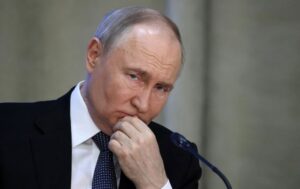 Путін сам допоміг США: уламки “Орєшніка” вже аналізують американські спецслужби
