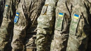До 100 тис. грн: Ось які доплати будуть військовим з новими контрактами ЗСУ