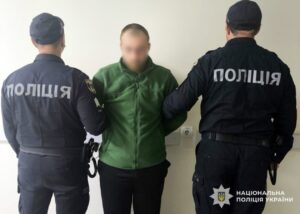 Жителю Чернігівщини загрожує довічне за зґвалтуванні падчерок