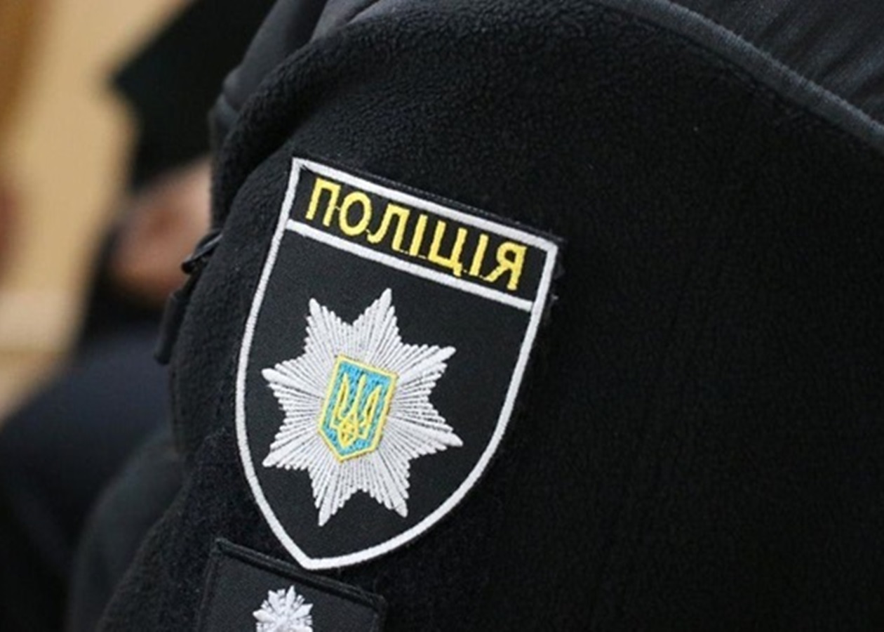В Одесі дівчинка стрибнула з даху 17-поверхового будинку