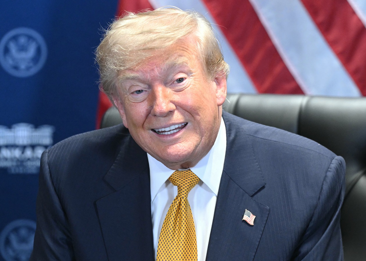 "Пішли на поступки": Трамп зробив нову заяву про Іспанію