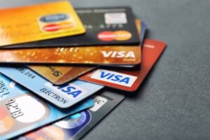 В Україні готують важливі зміни для боржників: Ось що відбуватиметься з рахунками