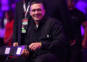 Усик передбачив переможця бою Кабаєл – Дюбуа