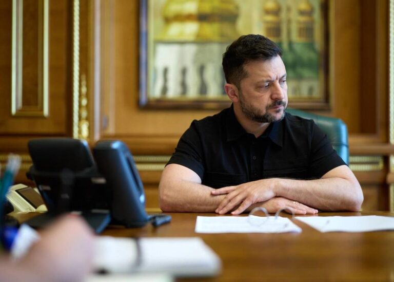 Зеленський провів переговори з Венсом
