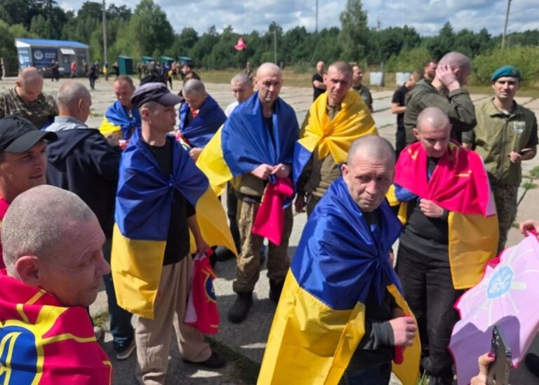 Україна повернула з полону понад 100 військових