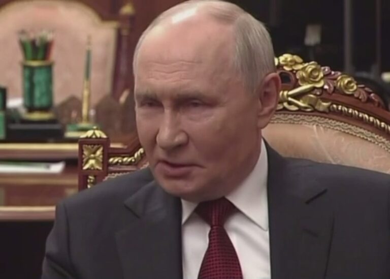 Путін заявив, що Київ "відчинив скриньку Пандори"
