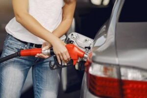 Пальне дорожчає до історичних максимумів: Що відбувається з цінами в Україні