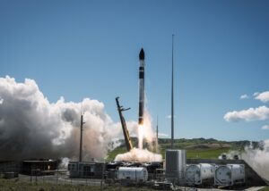 Rocket Lab вивела на орбіту японський супутник