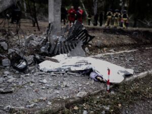РФ знову вдарила КАБами по Сумах: серед загиблих — 16-річна дівчина