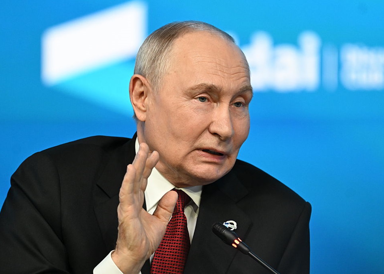 Путін закликав ділити світ заново