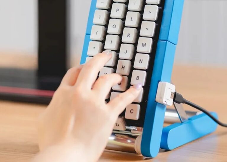 Google представила дивну клавіатуру у вигляді ескалатора