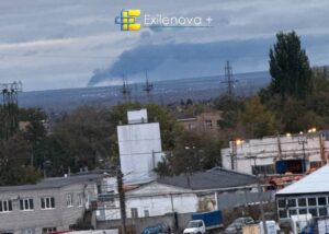 Вибухи, пожежі і робота ППО: що відомо про нічну атаку на РФ